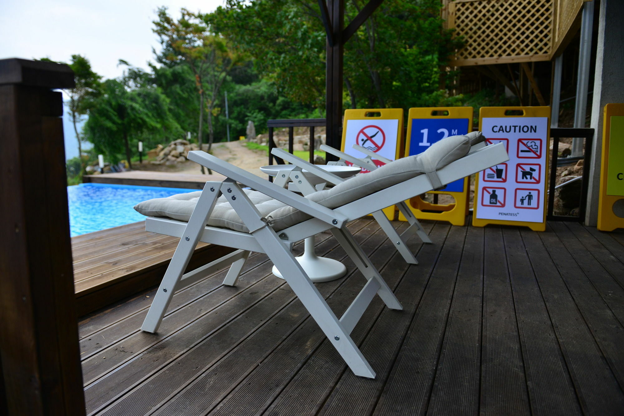 Penatess Pool Villa Čchungdžu Exteriér fotografie